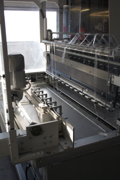 Polar B1E 120 AC Polar B1E 120 AC Multi station bander - used polar multi station bander - used bindery machines - Rob-Son Graphics International B.V.