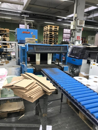 12107 Affeldt SA 05 + VT 60 shrink wrapping machine 2004 (2)