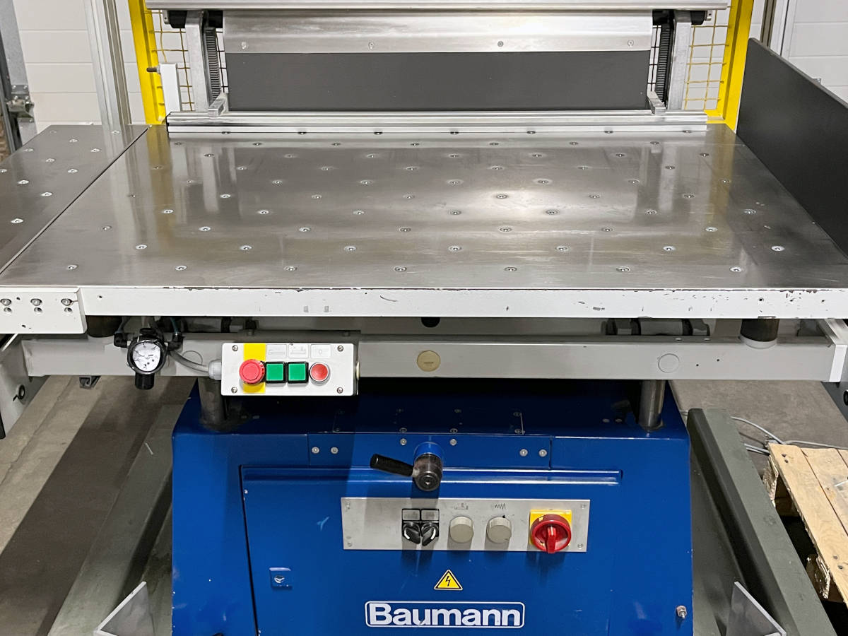 Baumann BSB 3L jogger with paper weighting system scale 4