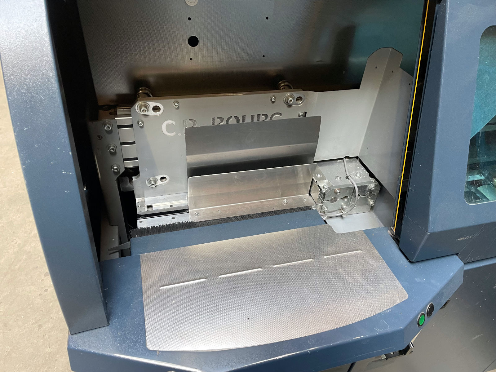 Bourg BB3002 EVA perfect binder 02